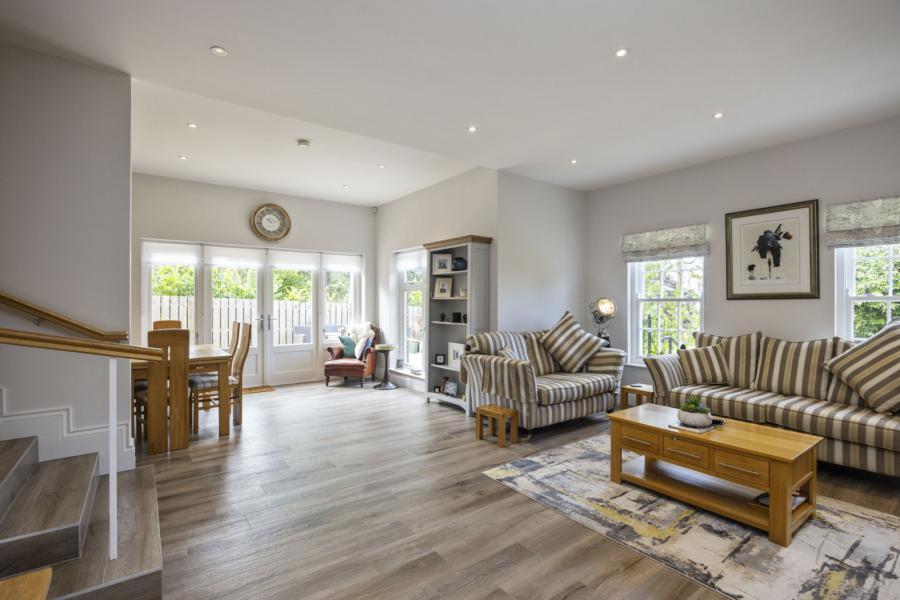 12 Glenmachan Park