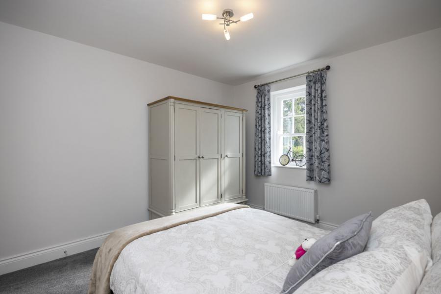 12 Glenmachan Park