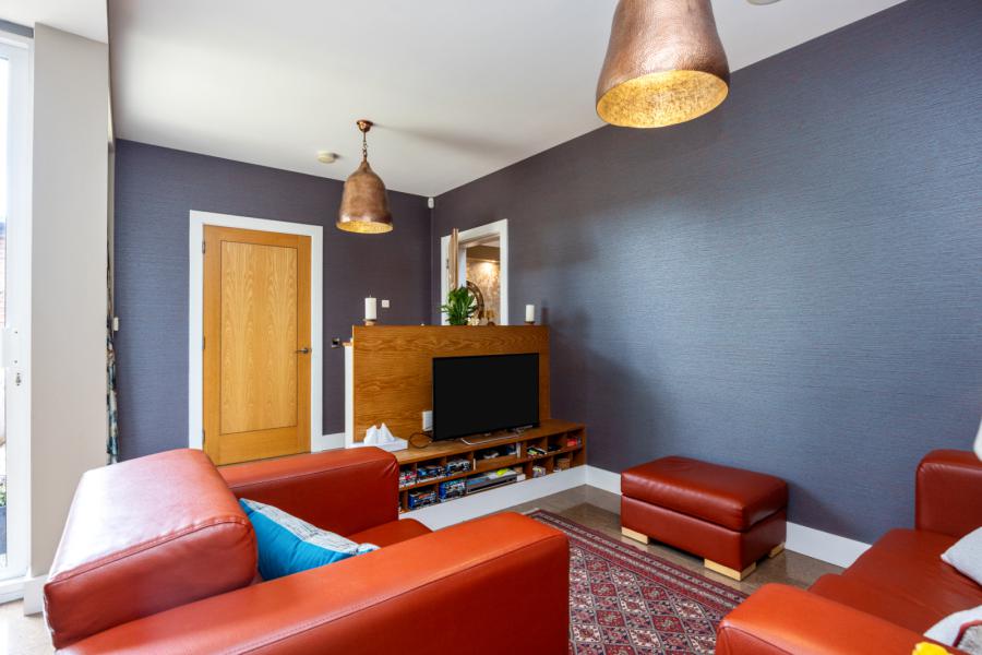 18 Lacefield,