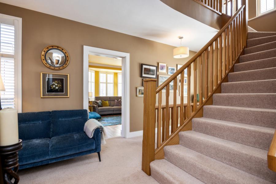 18 Lacefield,