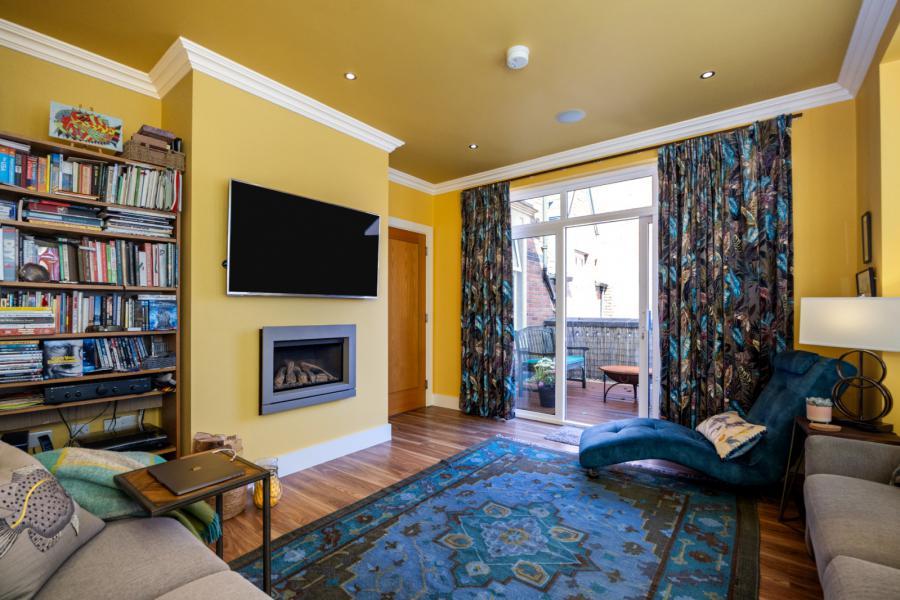 18 Lacefield,