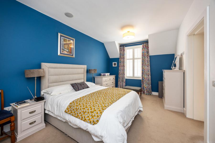 18 Lacefield,