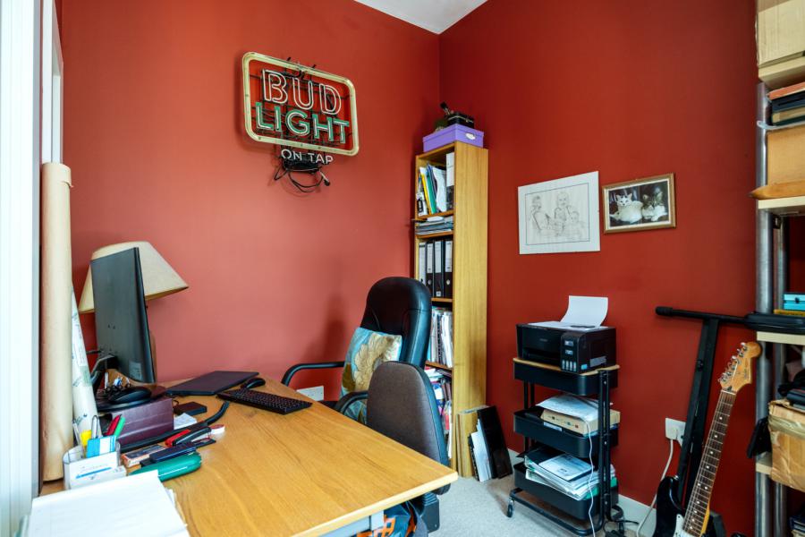 18 Lacefield,