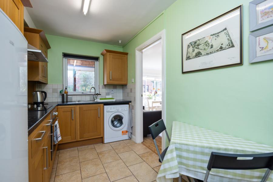 13 Cabinhill Mews