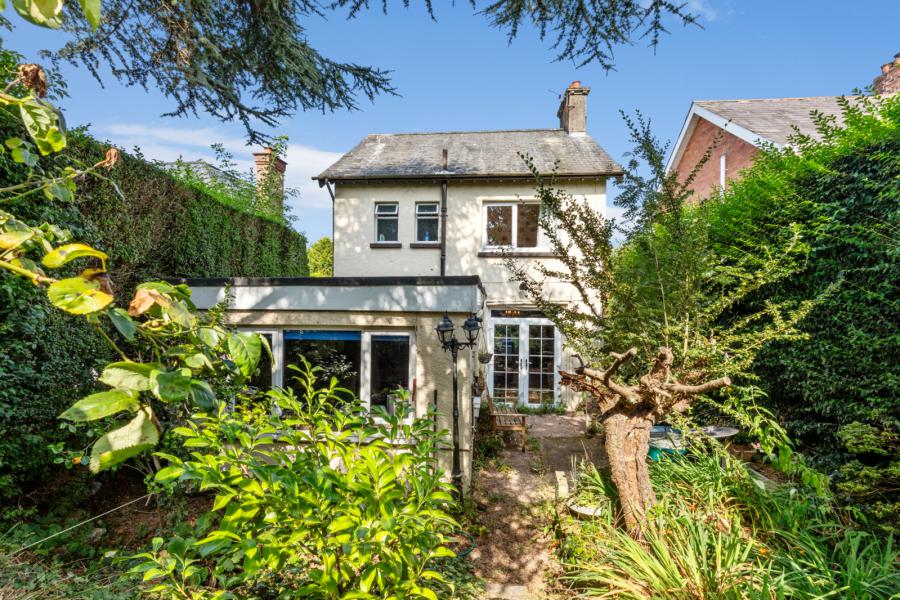 43 Denorrton Park