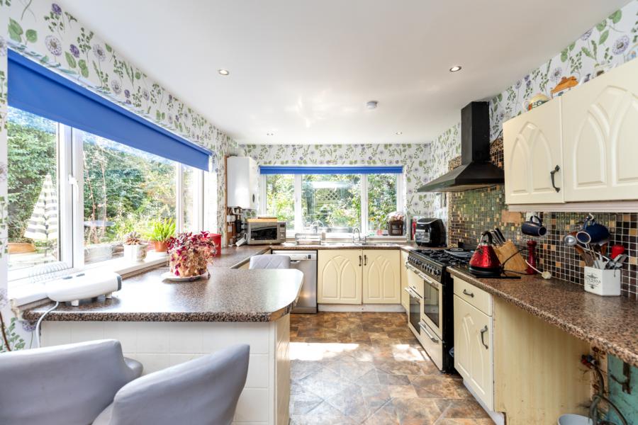 43 Denorrton Park