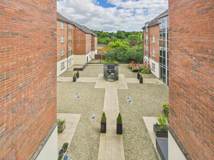 Apartment 16 Forest House, 72 Beech Heights