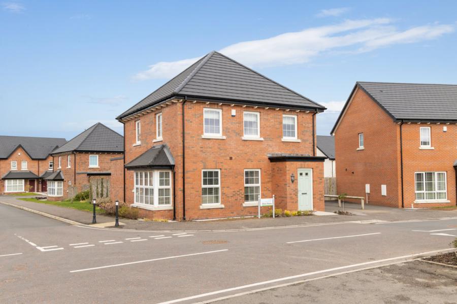14 Millmount Village Green