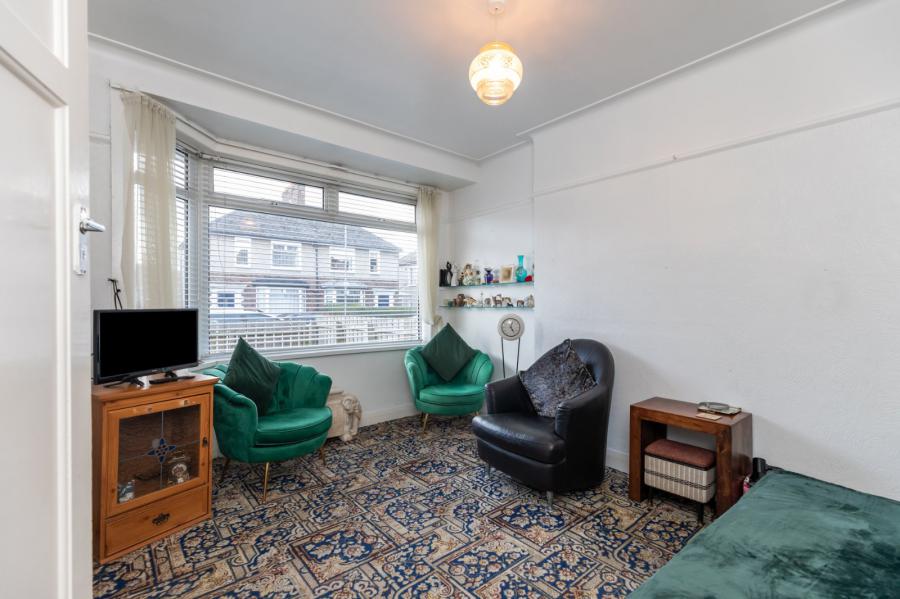 25 Summerhill Park