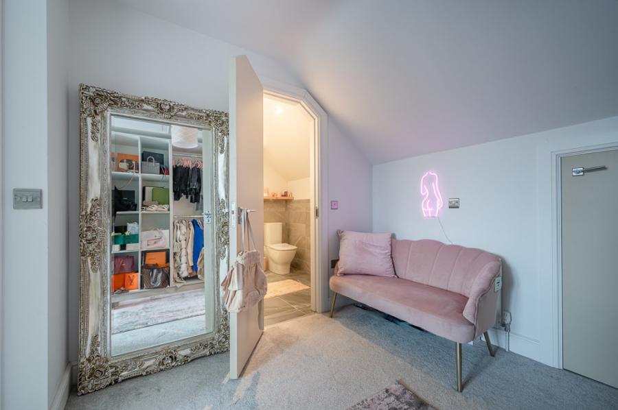 8 Rosepark Gardens