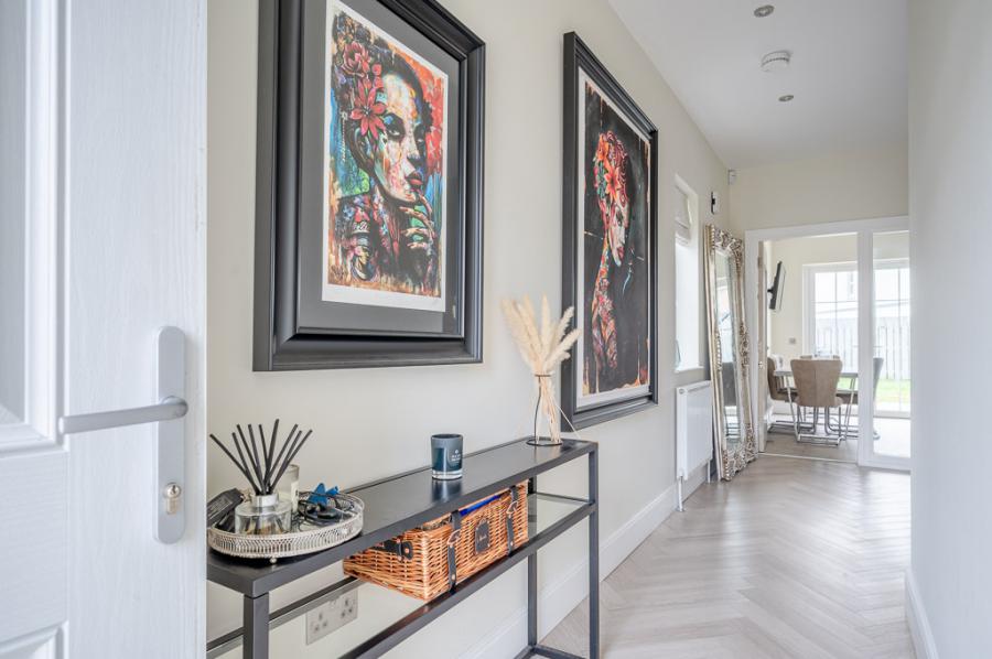 8 Rosepark Gardens
