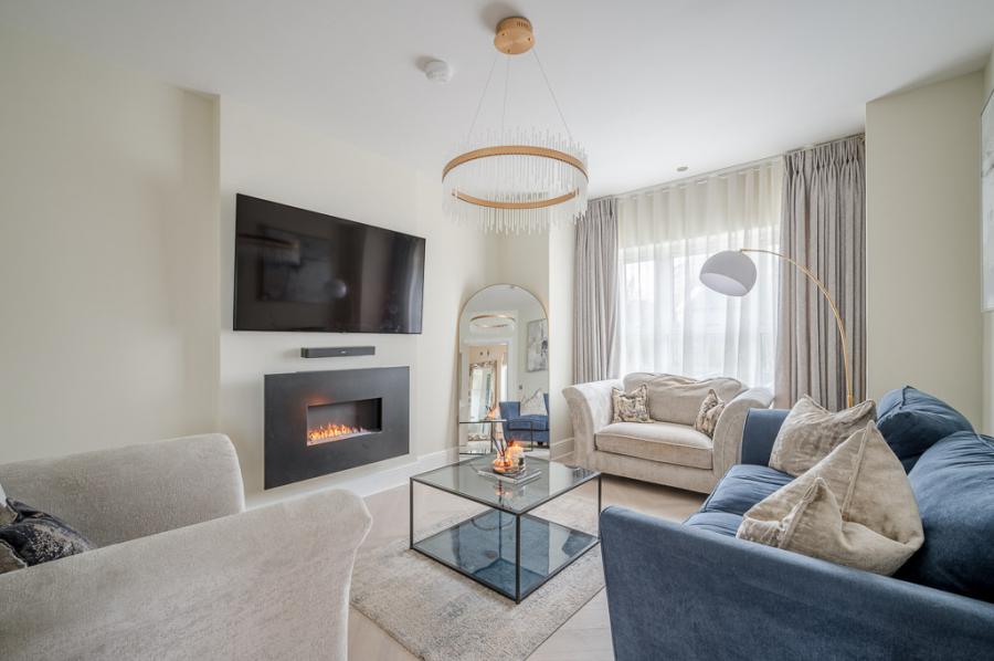 8 Rosepark Gardens