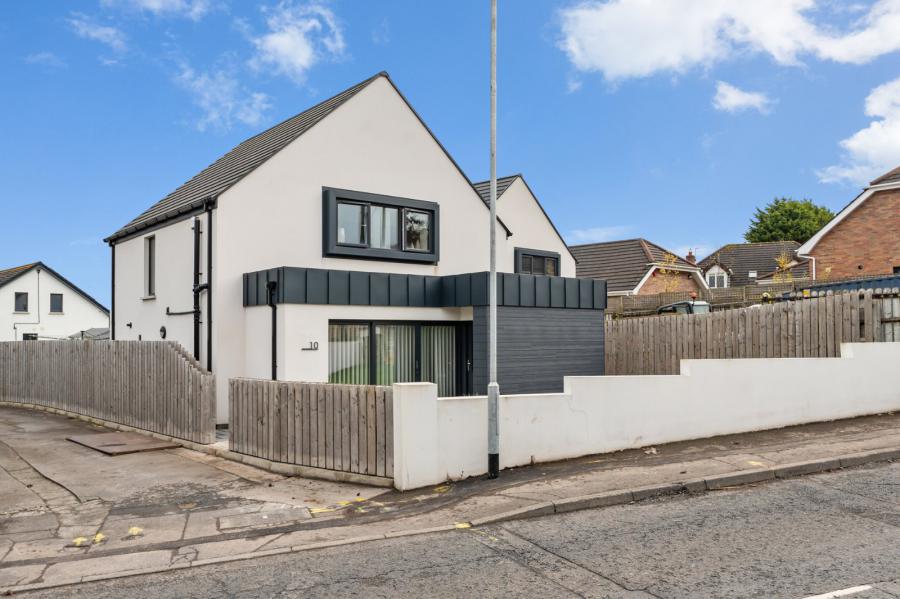 10 Gransha Lane 10 Gransha Lane