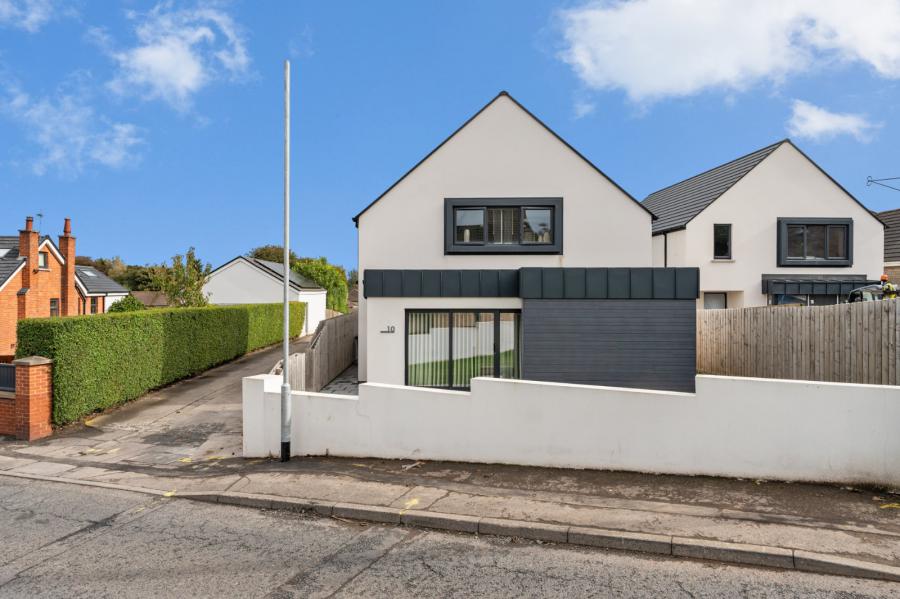 10 Gransha Lane 10 Gransha Lane