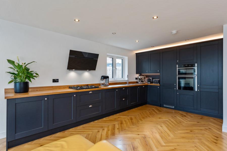 10 Gransha Lane 10 Gransha Lane