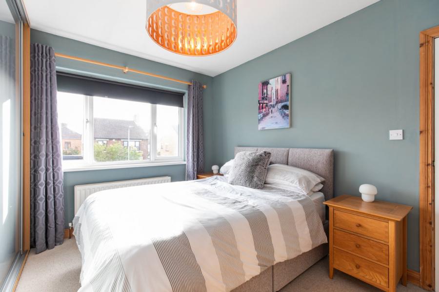 6 Clonallon Gardens