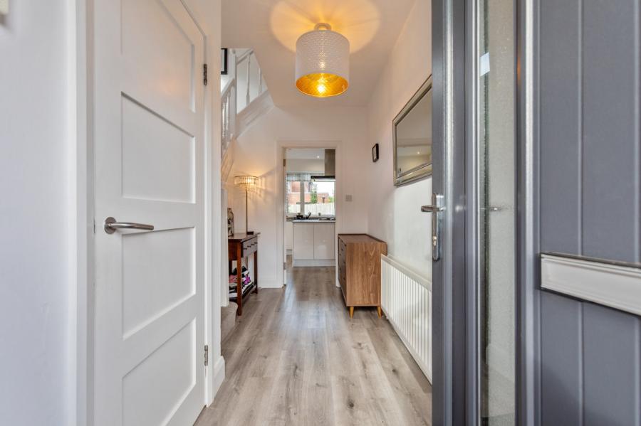 6 Clonallon Gardens