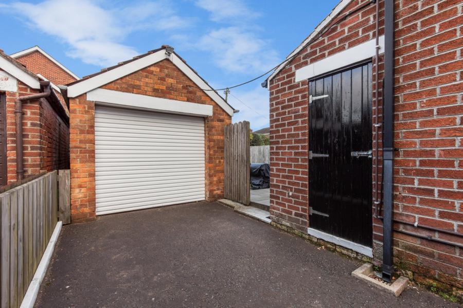 6 Clonallon Gardens