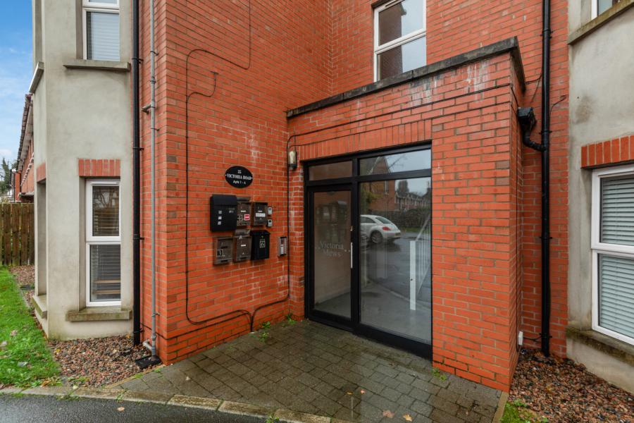 Apartment 1, 35 Victoria Road