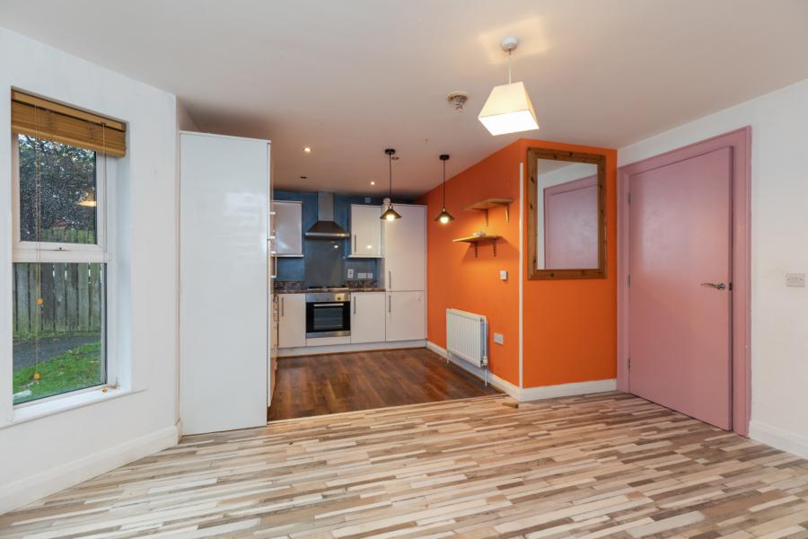 Apartment 1, 35 Victoria Road