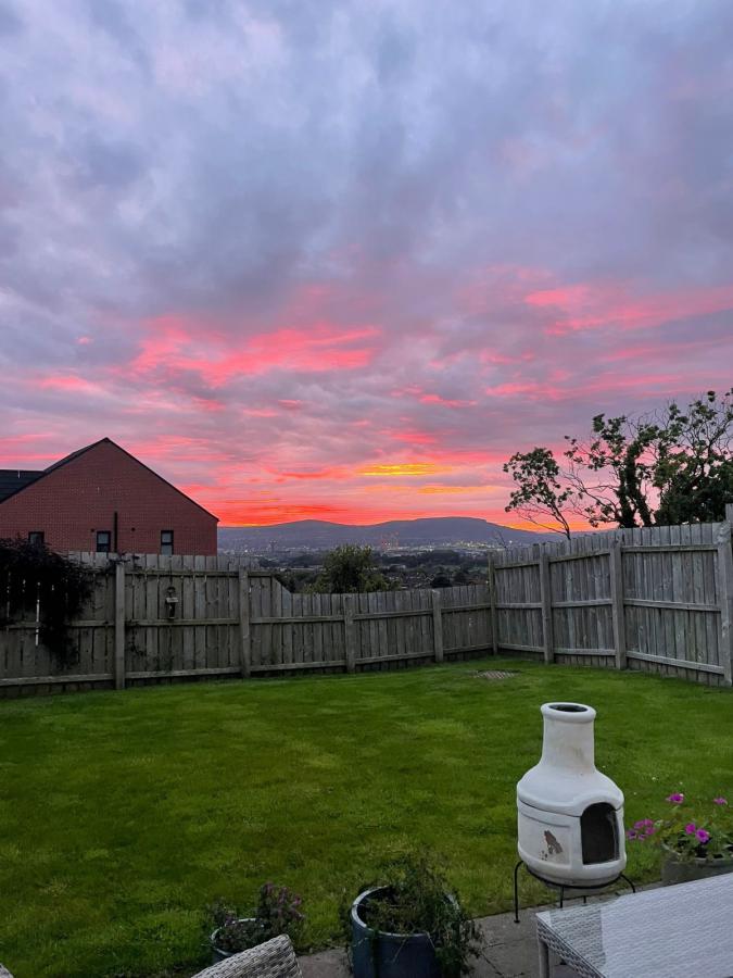 8 Castlegowan Crescent