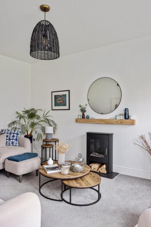 8 Castlegowan Crescent