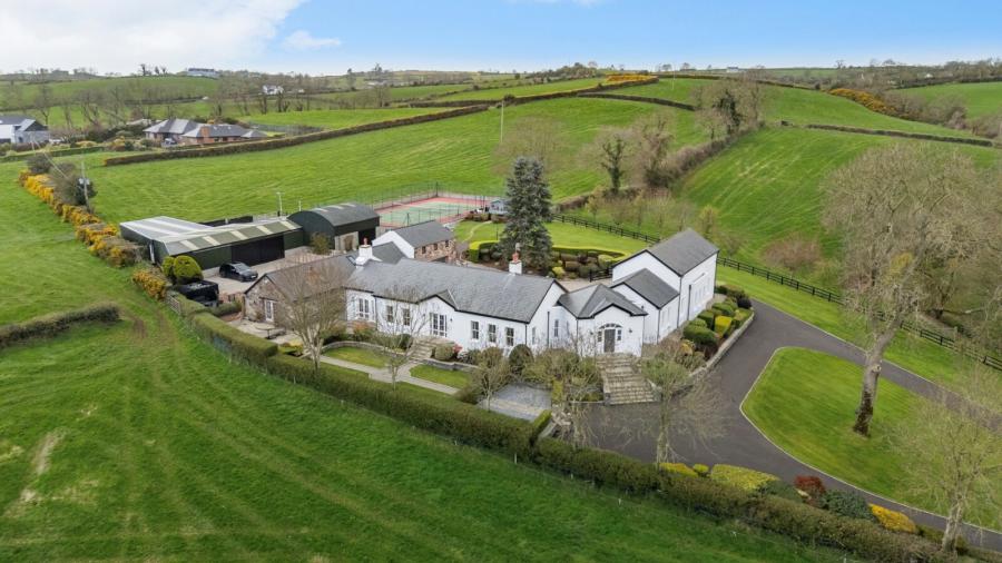 Ashbrook, 45 New Line, Dundonald, Belfast, BT16 1UU