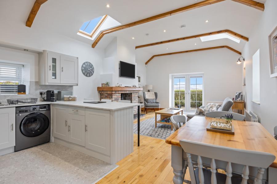 Ashbrook, 45 New Line