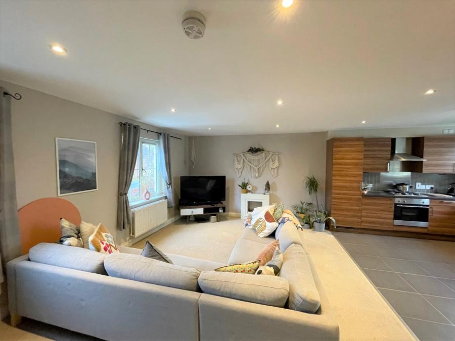 20 Coopers Mill Mews