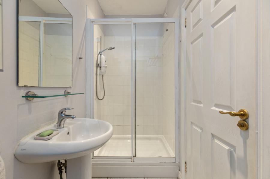 Apartment 7 Kingsleigh, 31B Kings Road