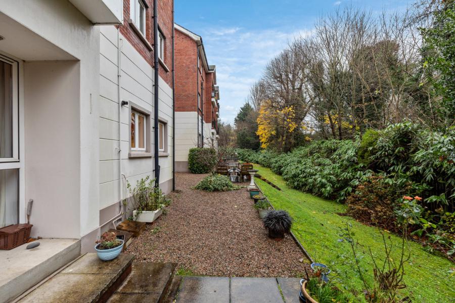 Apartment 7 Kingsleigh, 31B Kings Road