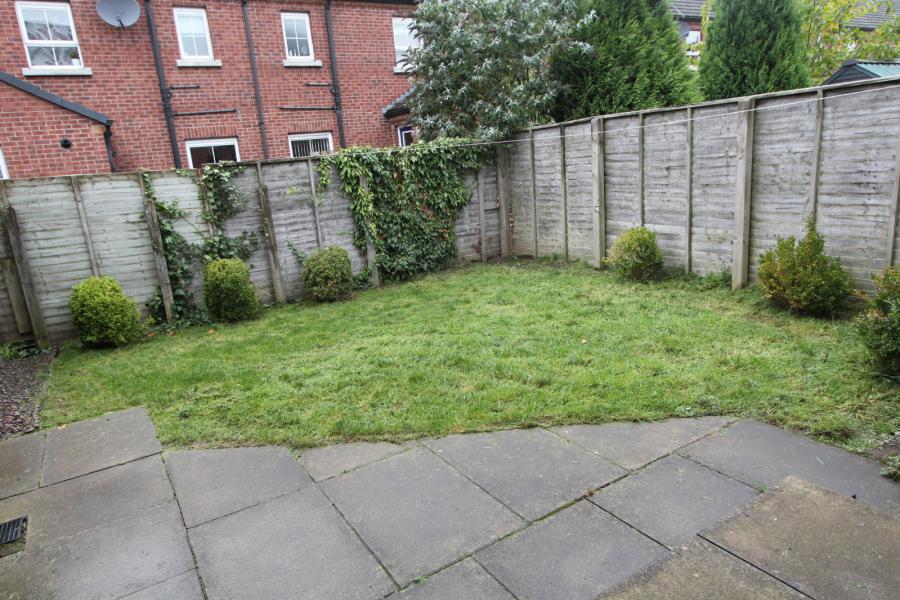 10 Lewis Park, 10 Lewis Park