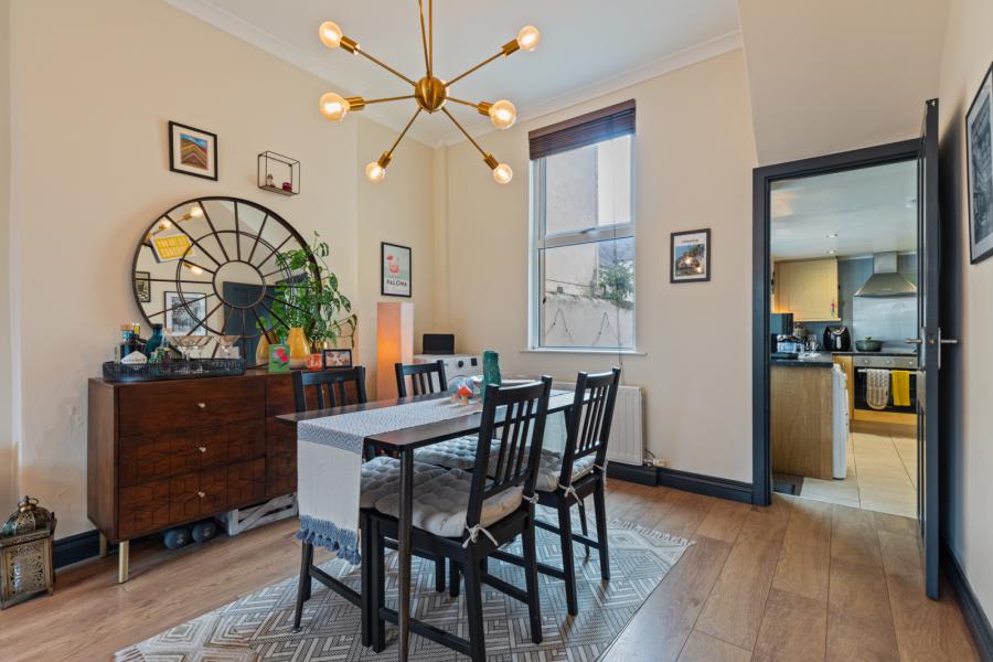 41 Upper Newtownards Road