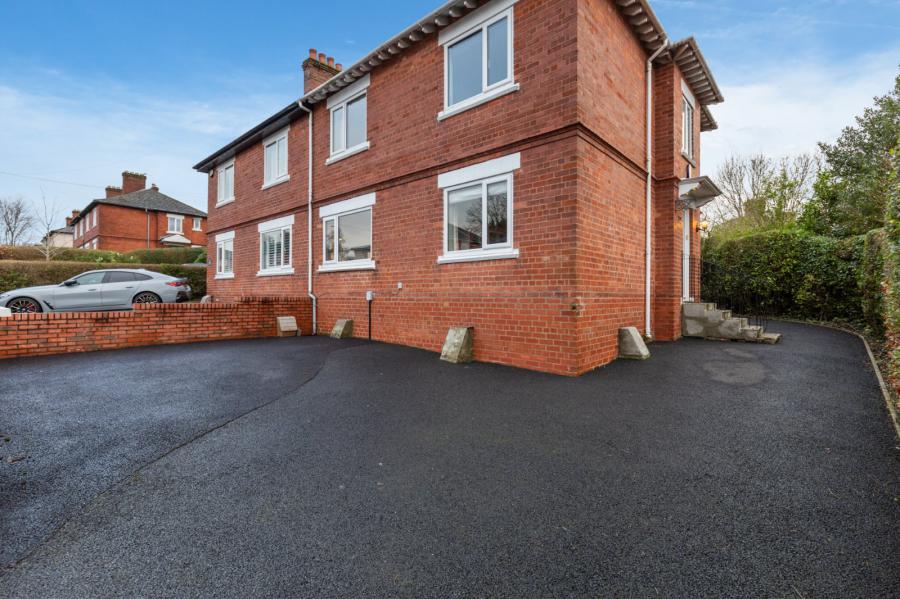 52 Cherryvalley Gardens