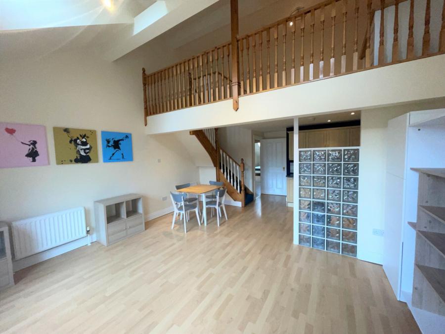 Apartment 18, 21 Rugby Parade