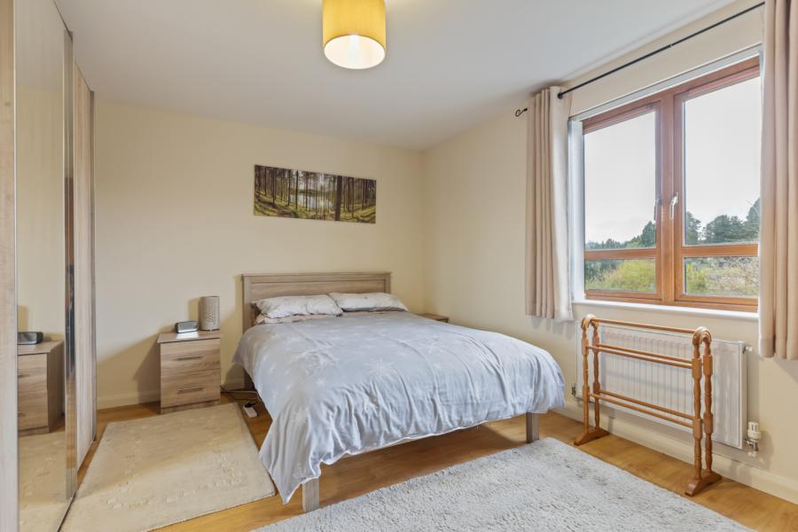 Apartment 5, 5 Galway Park