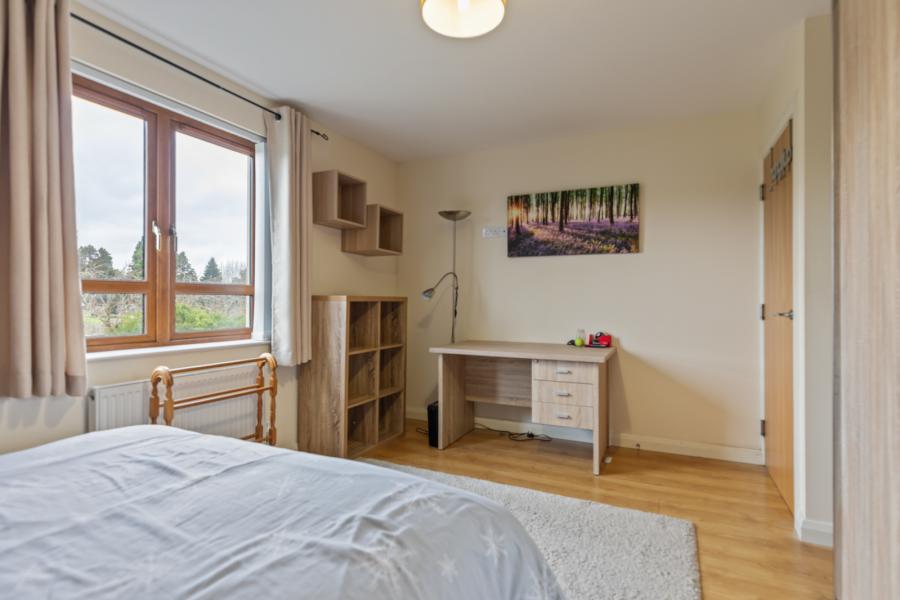 Apartment 5, 5 Galway Park