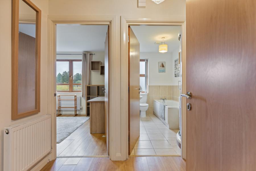 Apartment 5, 5 Galway Park