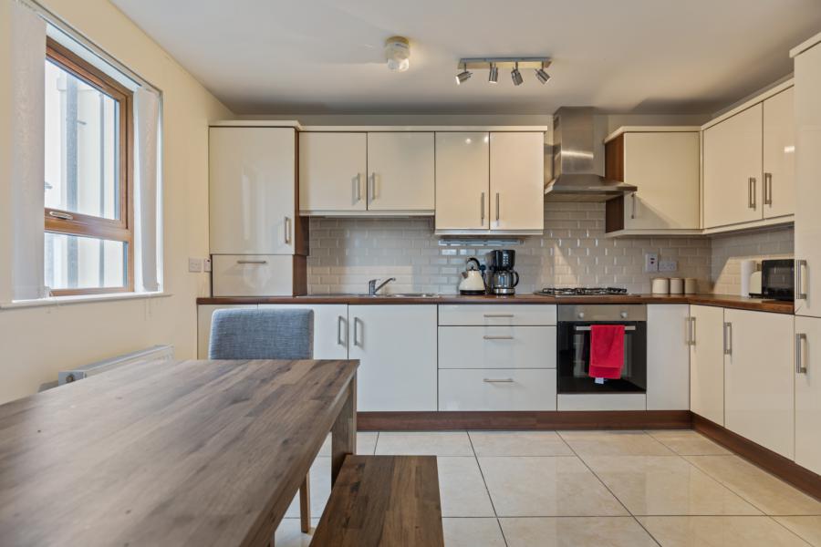 Apartment 5, 5 Galway Park