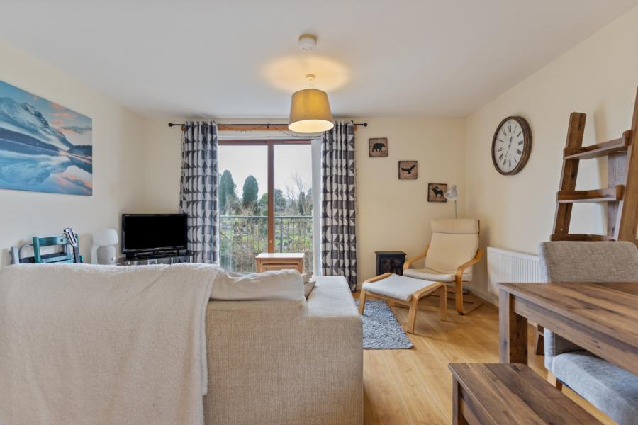 Apartment 5, 5 Galway Park