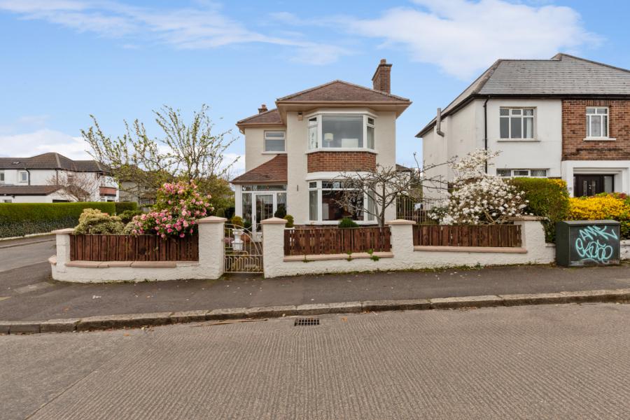 21 Thornhill Park, Belfast, County Antrim, BT5 7AR