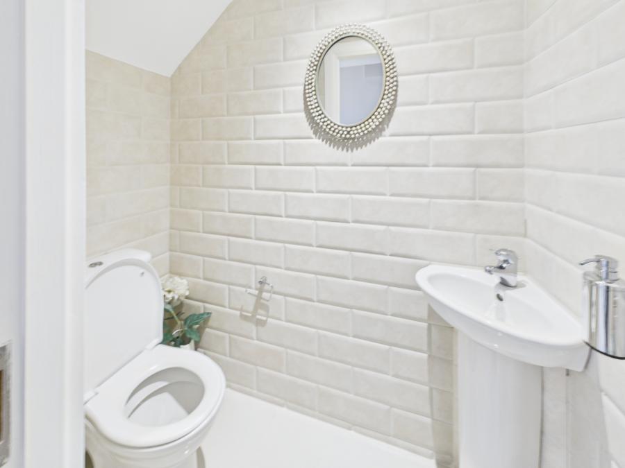 Apartment 1, 18 Adelaide Park