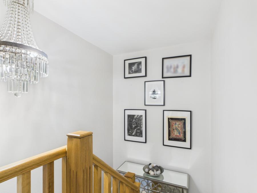 Apartment 1, 18 Adelaide Park