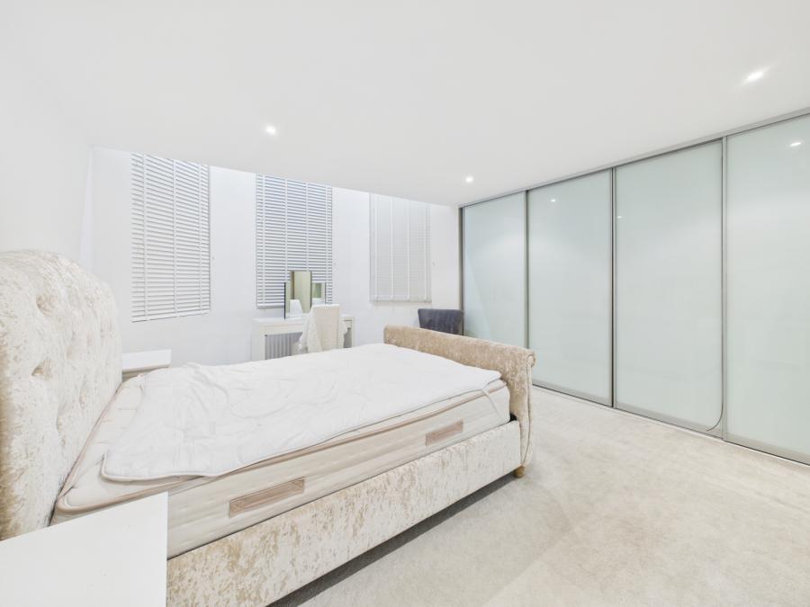 Apartment 1, 18 Adelaide Park