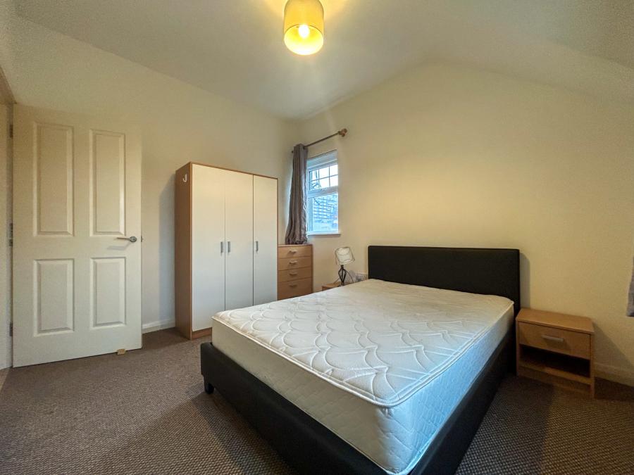 Apartment C, 105 Ulsterville Avenue