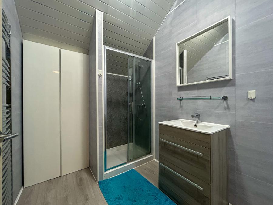 Apartment C, 105 Ulsterville Avenue