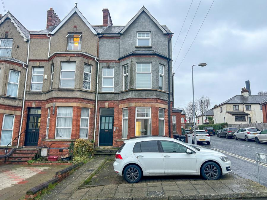 Apartment C, 105 Ulsterville Avenue