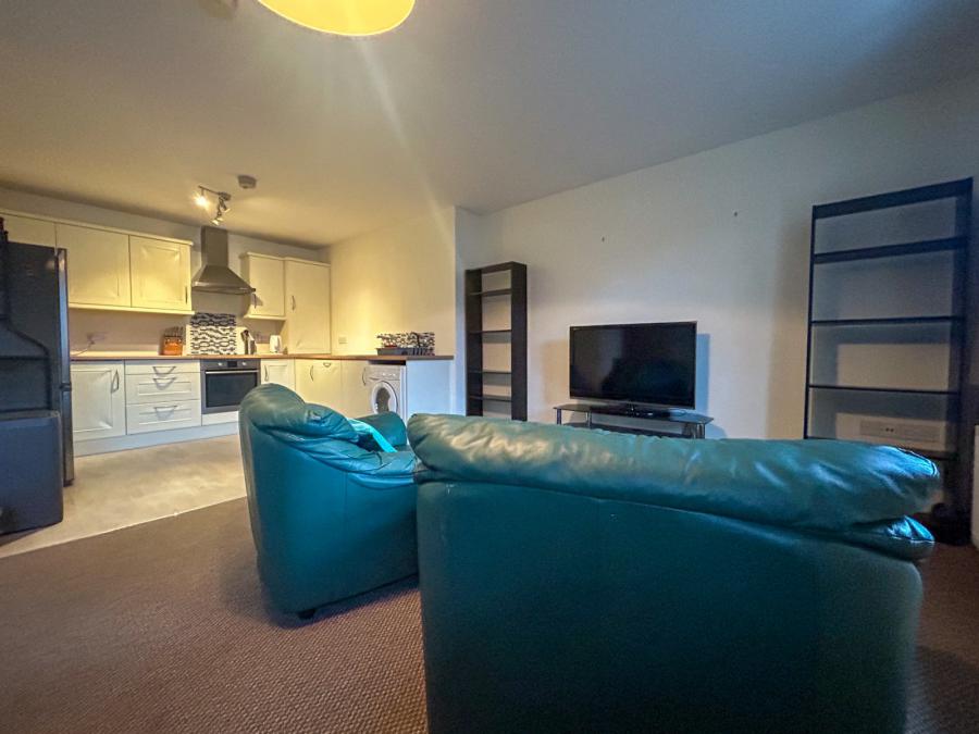 Apartment C, 105 Ulsterville Avenue