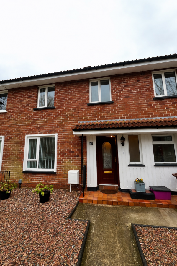 47 Clarawood Cresecent