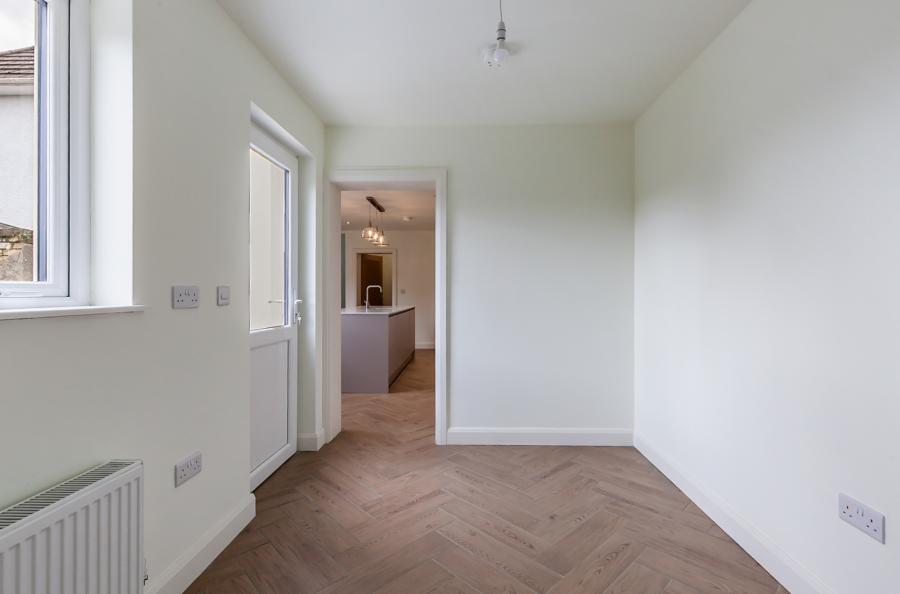 300 Castlereagh Road